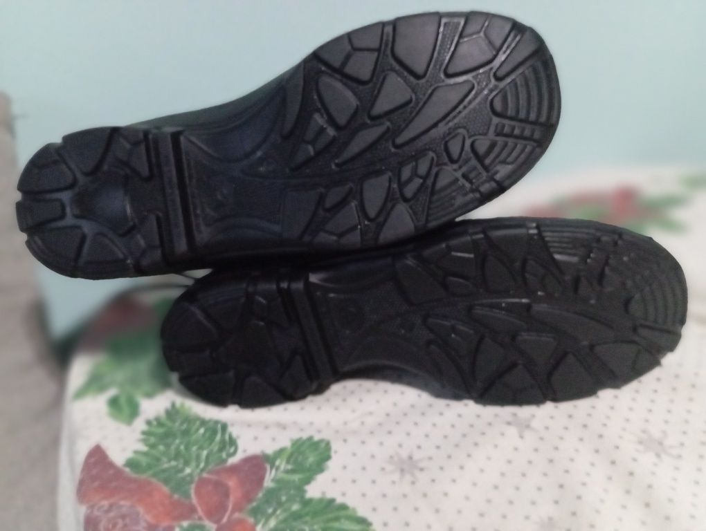 POLSKIE Buty Robocze  PPO502 rozm. 43