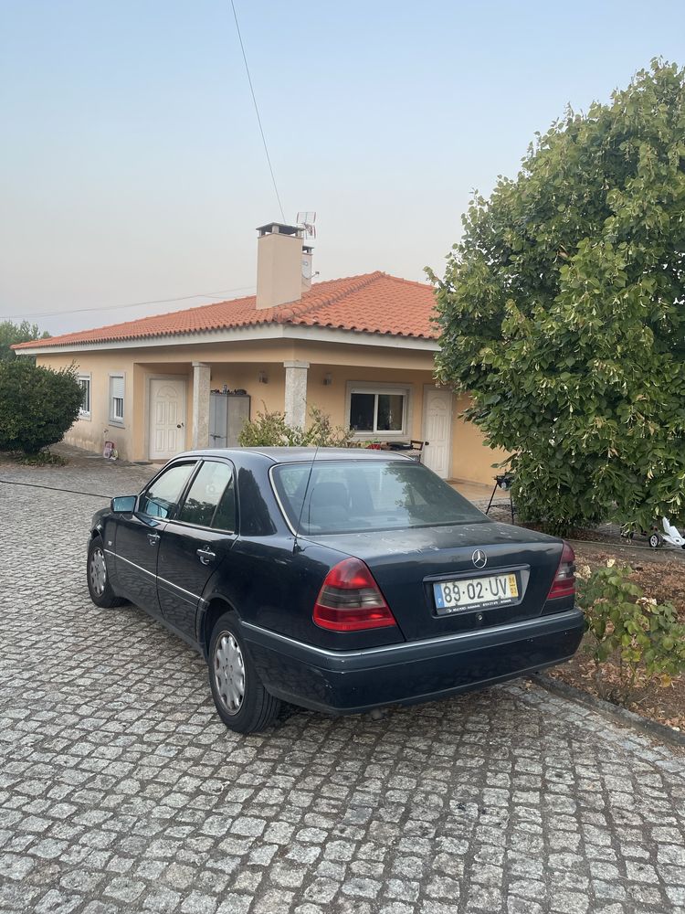 Mercedes c220d w202