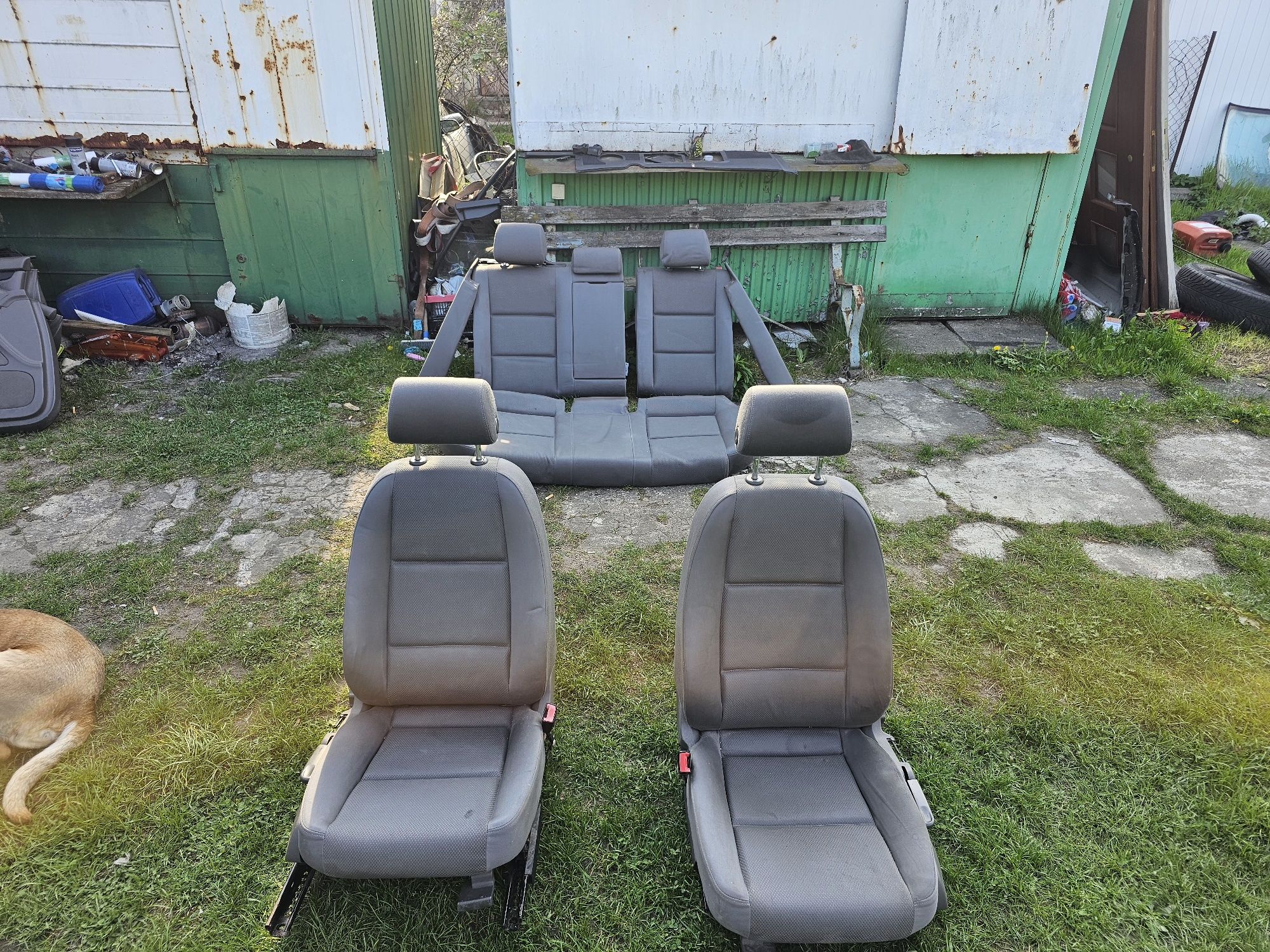 Fotele Audi a4 b6 b7 z boczkami podgrzewane ładne
