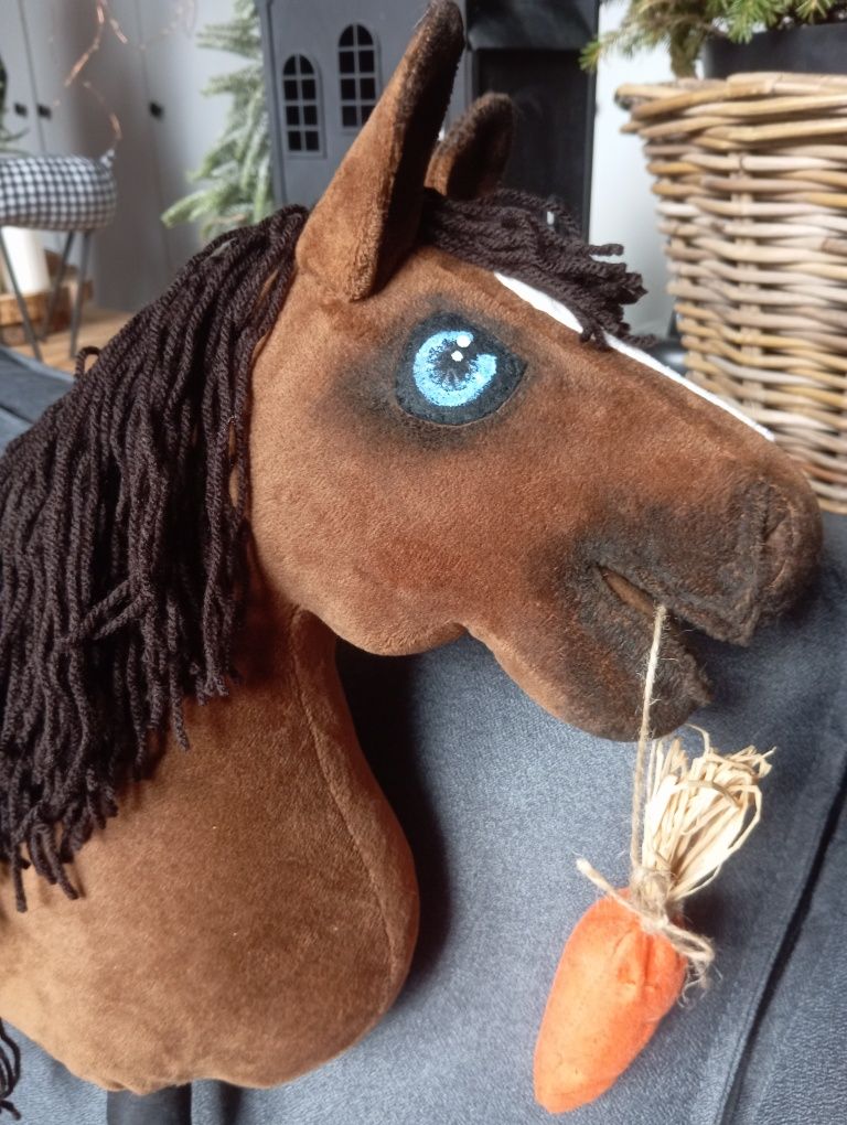Nowy konik Hobby Horse z ogłowiem i kantarem