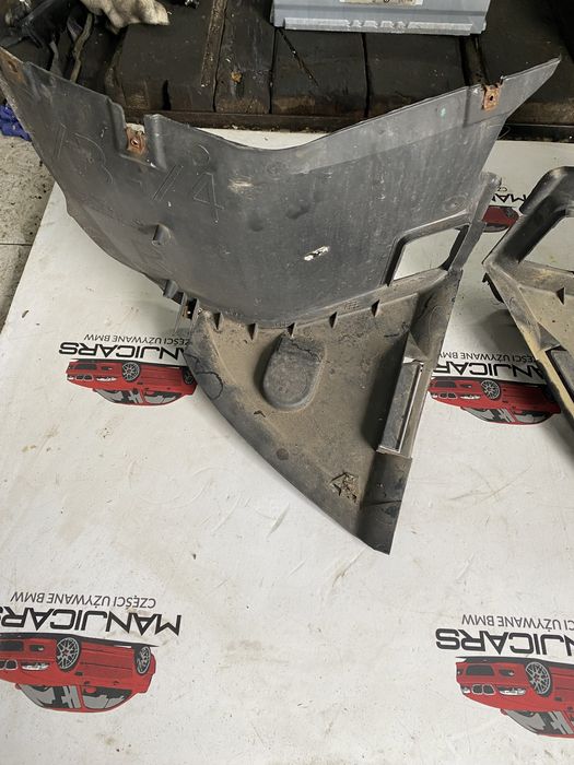 Krótkie nadkola trojkat nadkole lewe prawe bmw e46 sedan touring