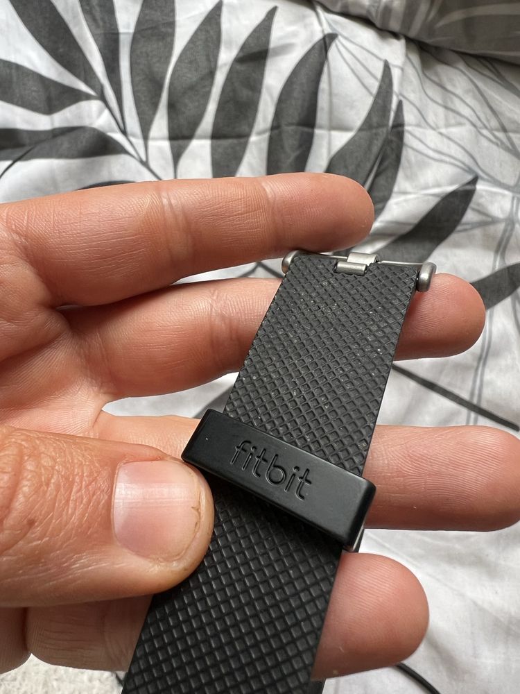 Фітнес браслет fitbit watch charge 2