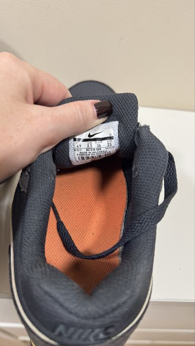 Кросівки Nike