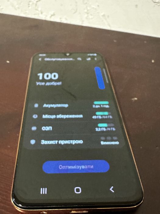 Samsung Galaxy A40 4/64 ГБ