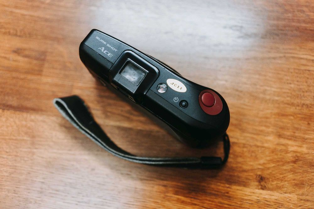 Aparat analogowy Canon Sure Shot Ace - 35mm 3.5 - SPRAWDZONY - street