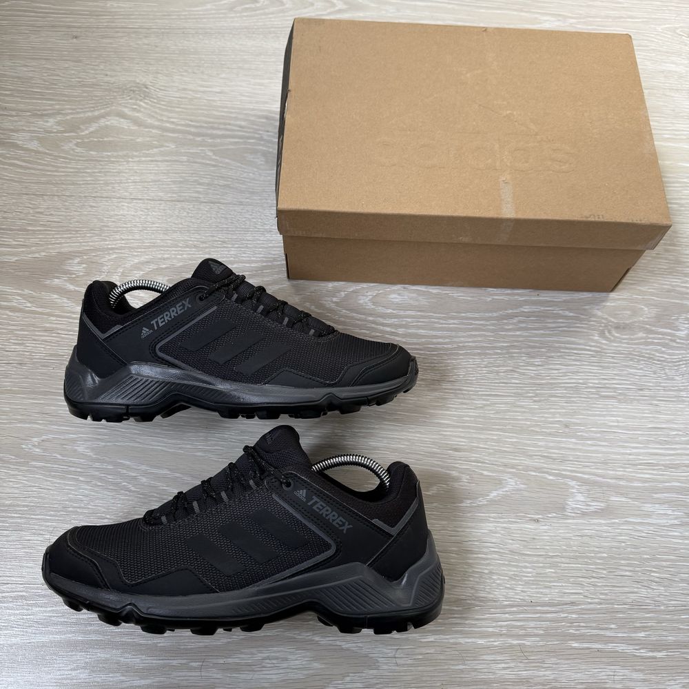 Кроссовки Adidas Terrex оригинал размер 42,5 (27 см)