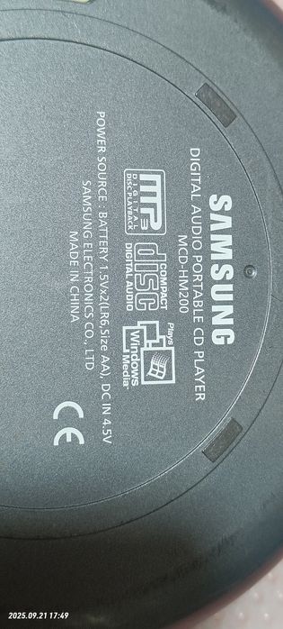 CD-плеєр Samsung YEPP MCD-HM200