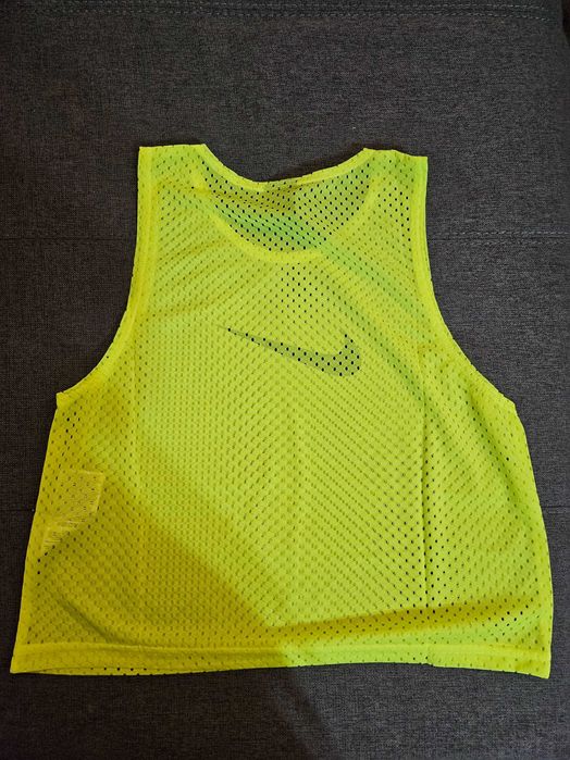 5 coletes de treino Nike