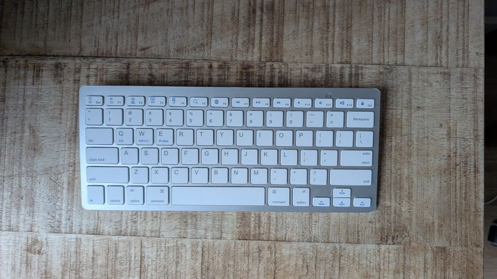 Bezprzewodowa bluetooth klawiatura do iPad MacBook