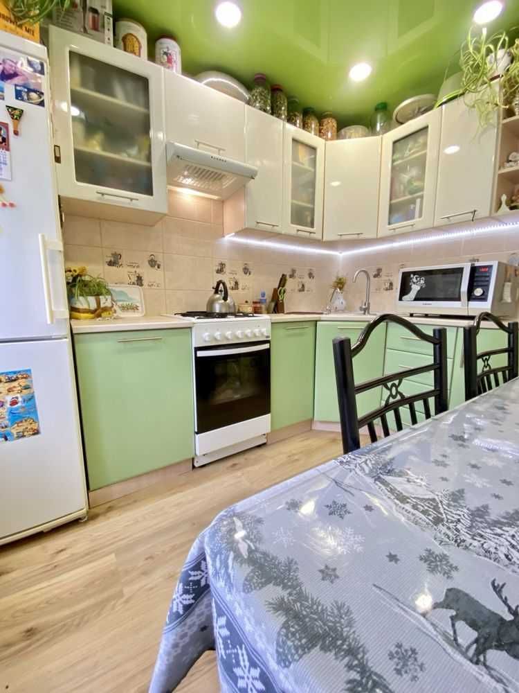 Продам 2-х кімнатну квартиру Придніпровск