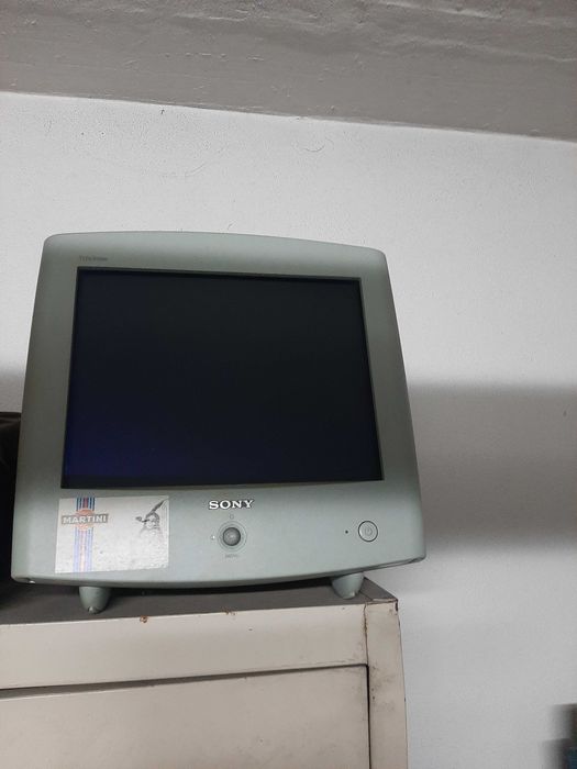 Monitor Sony triniton