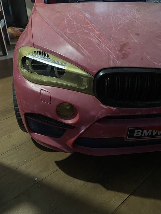 Дитячий електромобіль BMW X6M