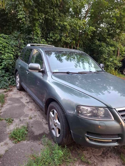 Продам надійне авто  Volkswagen Touareg 2006 року