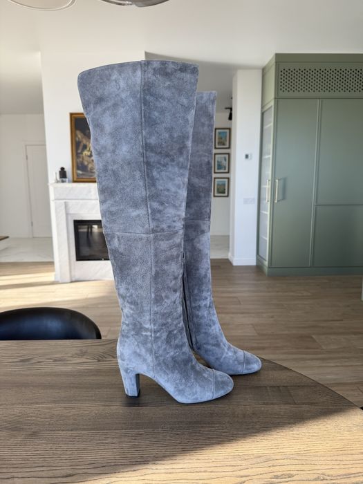 Chanel оригінал Італія сірі замшеві високі чоботи сапоги