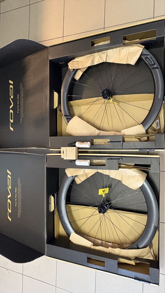 Nowe kola Roval CLX 2 karton pokrowce sram shimano