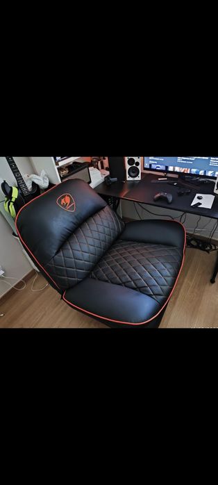 COUGAR Overlord Poltrona Gaming