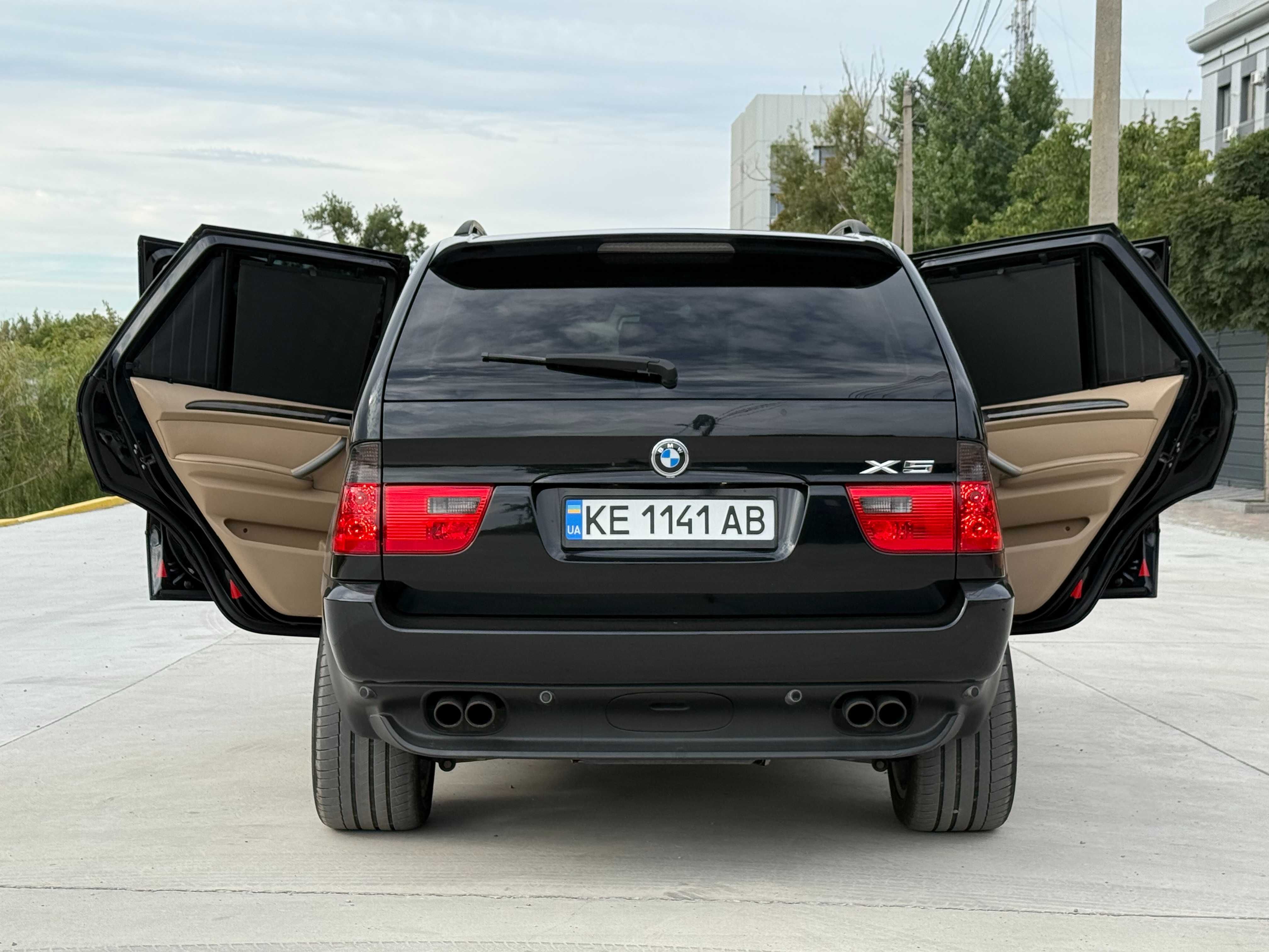Продам BMW X5 E53, в Идеальном состоянии, в Максимальной комплектации.
