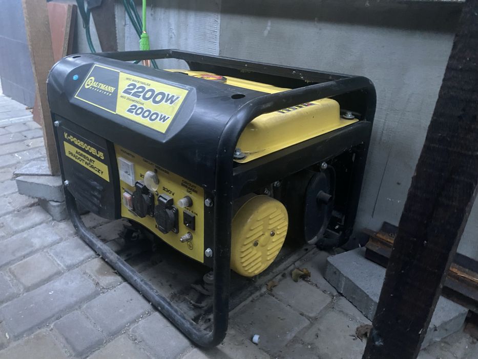 Генератор 2.2kw бензиновий