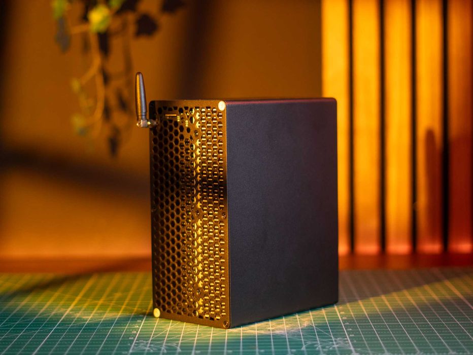 Goldshell XT-BOX (NOVA)