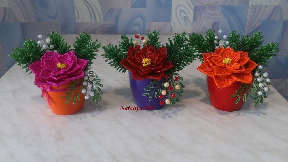 Новогодние композиции Елочка из бисера Ялинка з бісеру