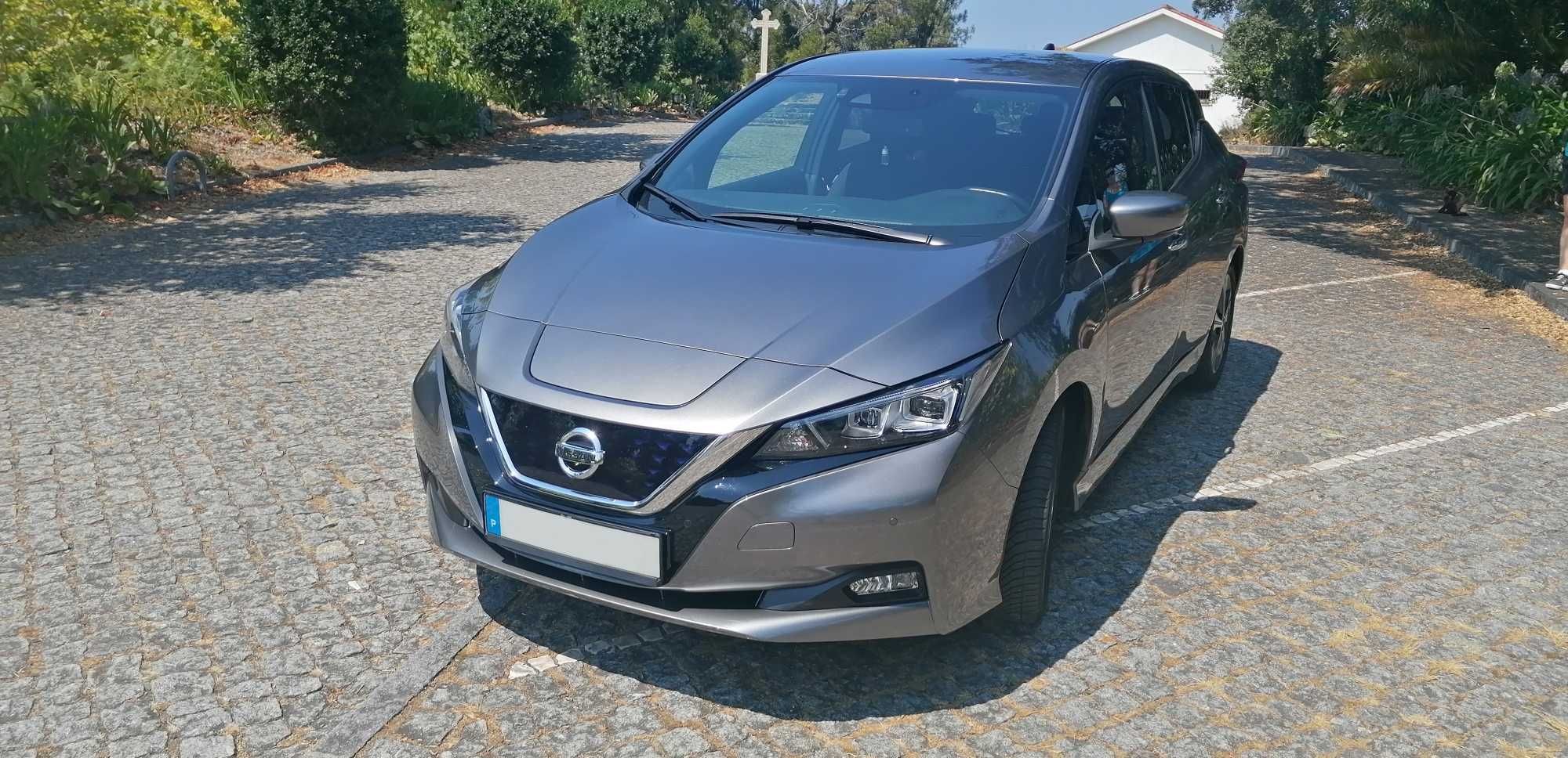 Nissan Leaf Connecta 40kWh, LED(2021/12)