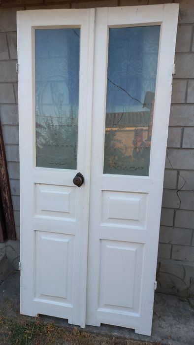 Продам двері б/у