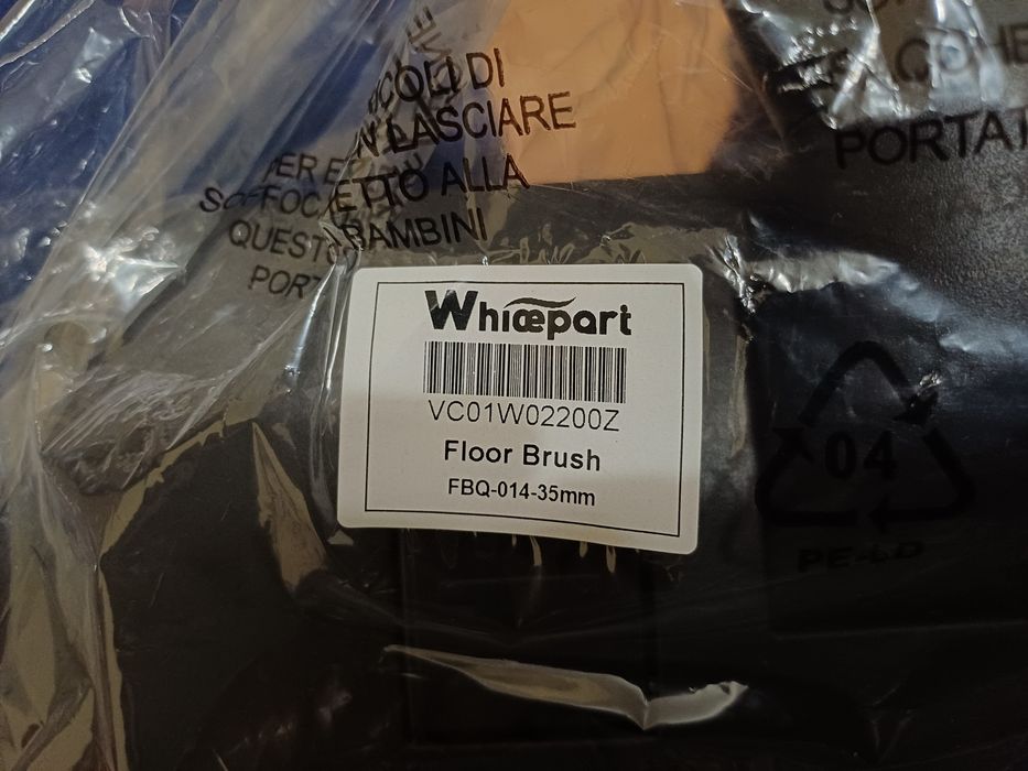 Універсальна щітка для пилососа 35