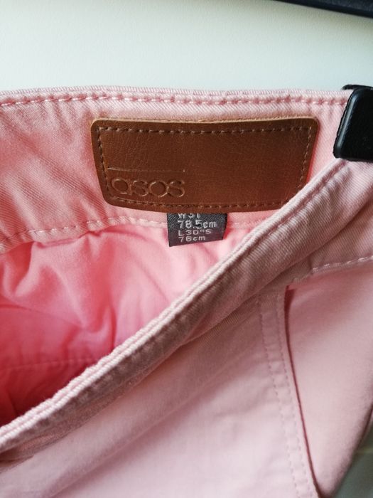 Spodnie Asos   L