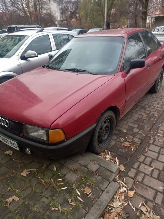 Продаж  ауді  80