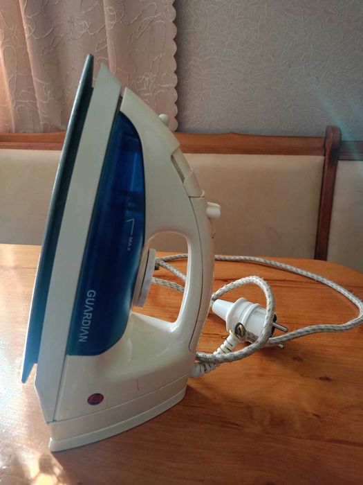 Праска (утюг) б/у в робочому стані