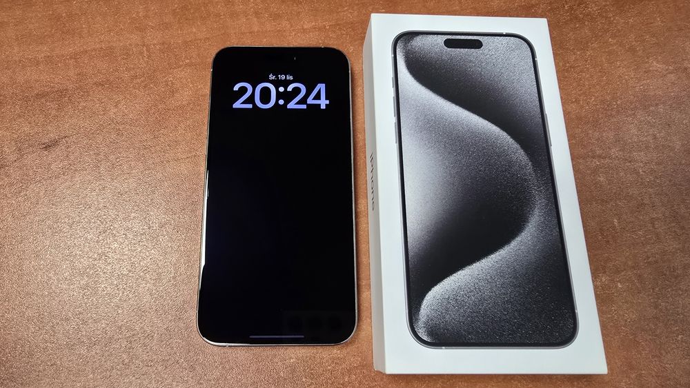 iPhone 15 Pro Max 256GB biały, stan bdb, gwarancja