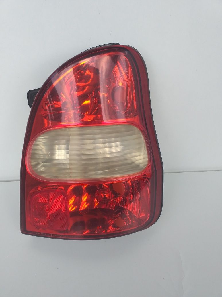 Lampa tylna tył prawa Kia Carnival Europa