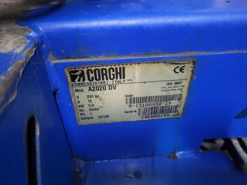Montażownica pełny automat do kół firmy Corghi model A2020