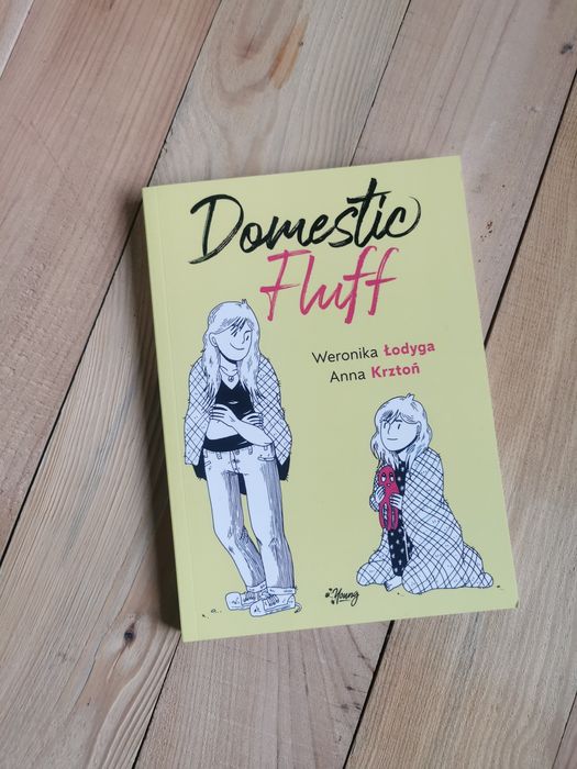 Książka, komiks „Domestic Fluff" Weronika Łodyga, Anna Krztoń
