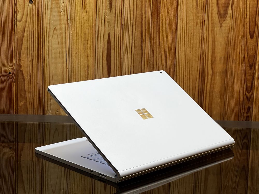 Microsoft Surface 3, GTX1660ti, 4K, Touchscreen, Transformer
