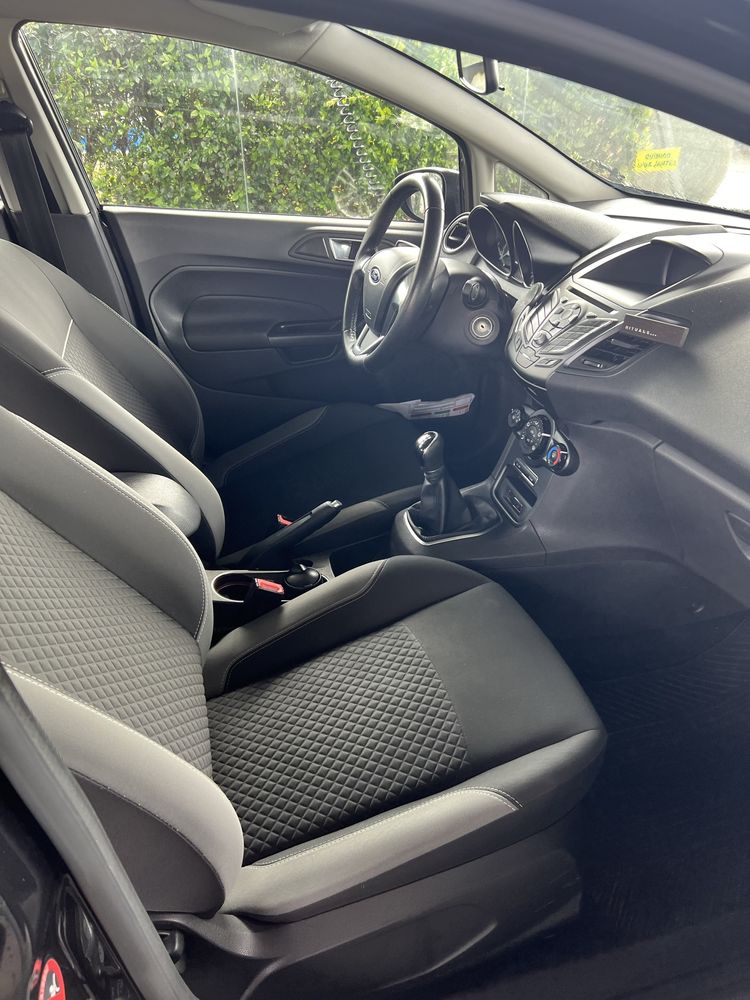 Ford fiesta 1.0 T Ecoboost Titanium