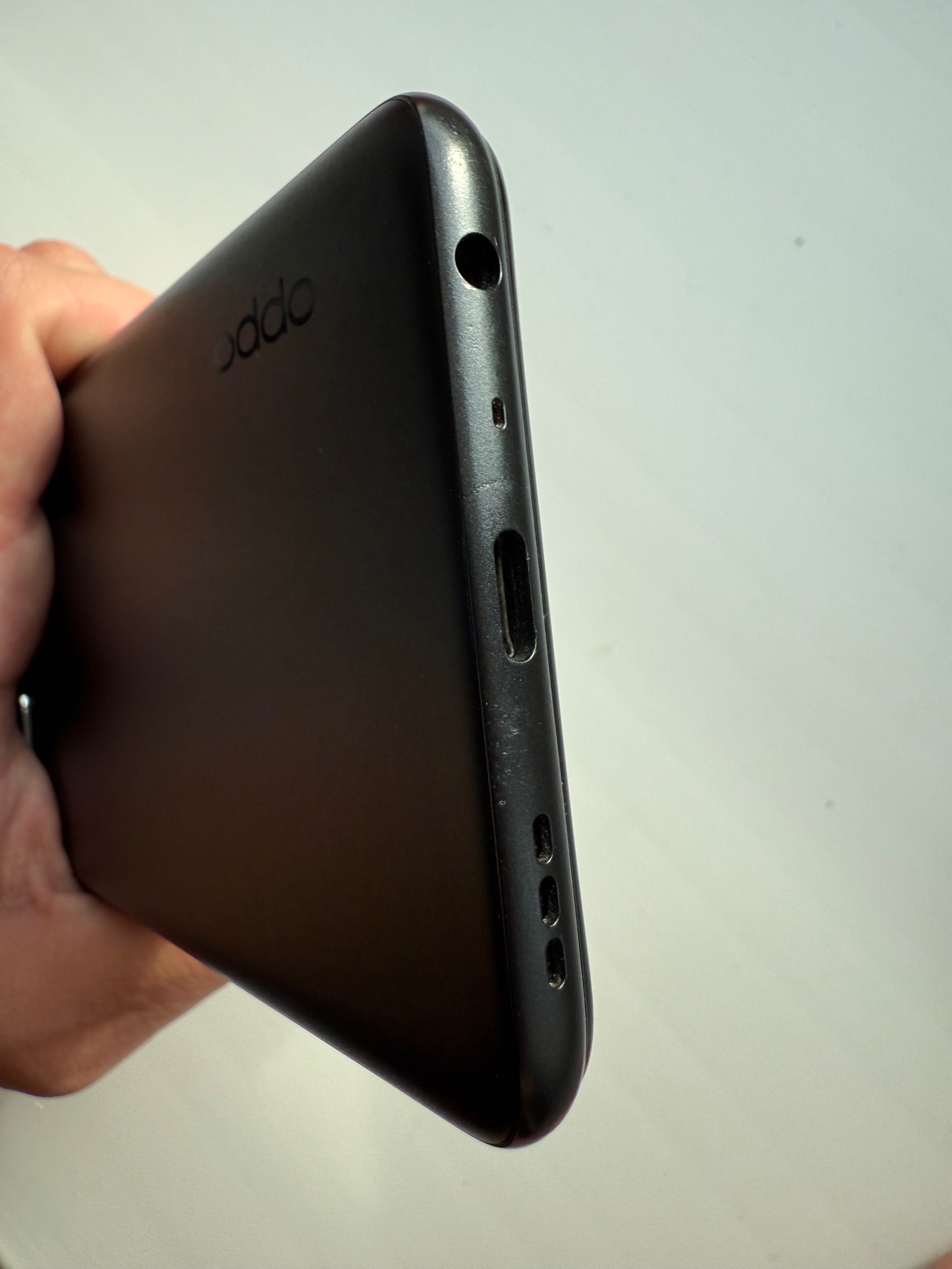 Smartfon Oppo a76