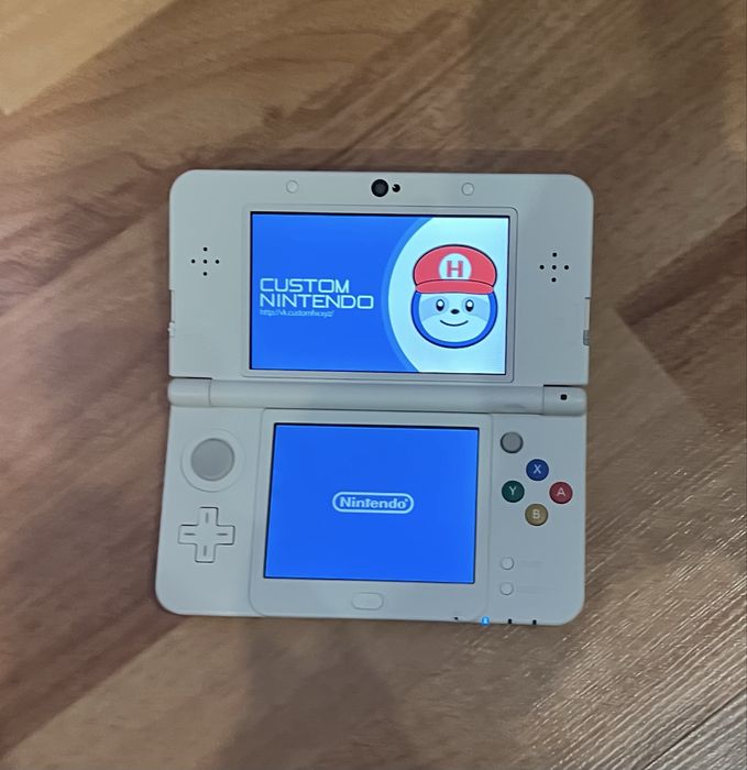 Ігрова приставка Nintendo new 3 ds Magic Castle edition