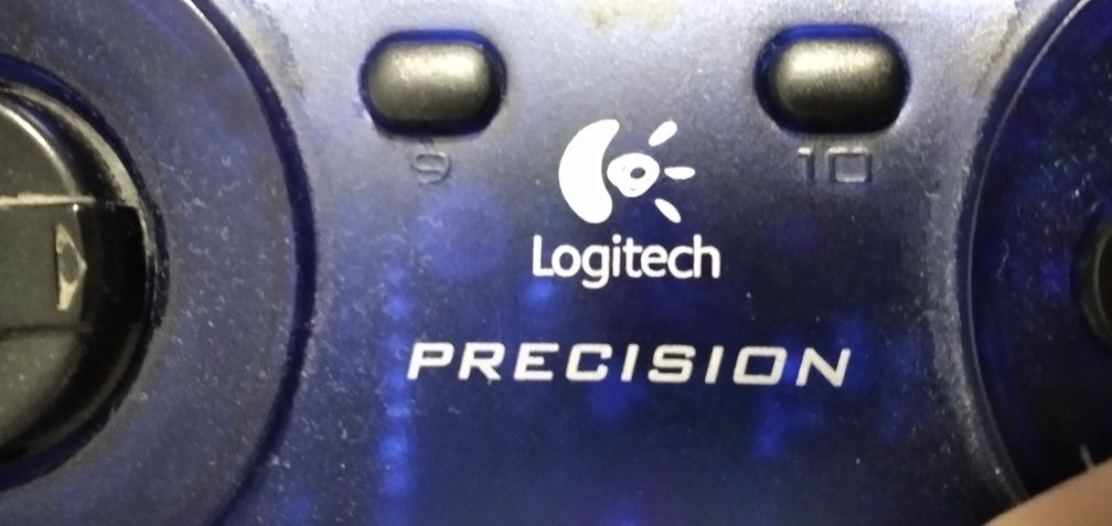 Джойстик Logitech precision