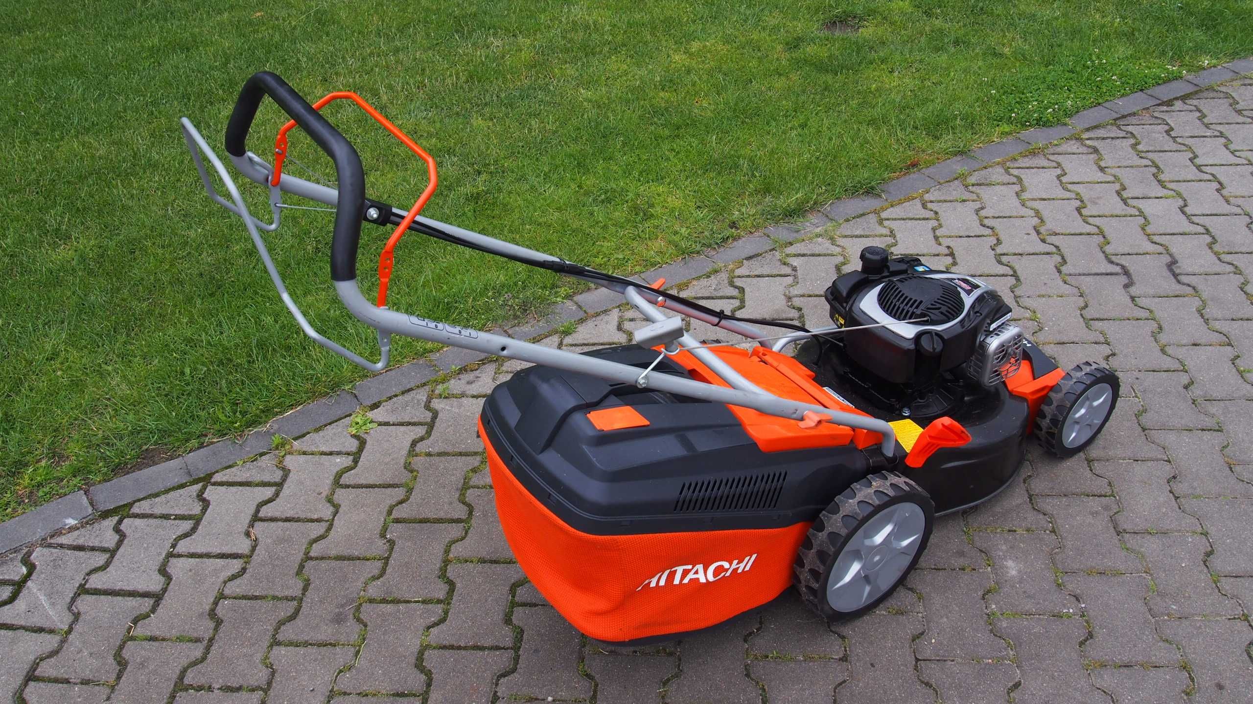 Hitachi Ml 140 EA Kosiarka Spalinowa
