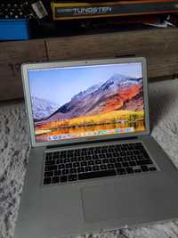 Apple MacBook pro 15 a1286 i7 8gb ram 256gb SSD w bardzo ładnym stanie