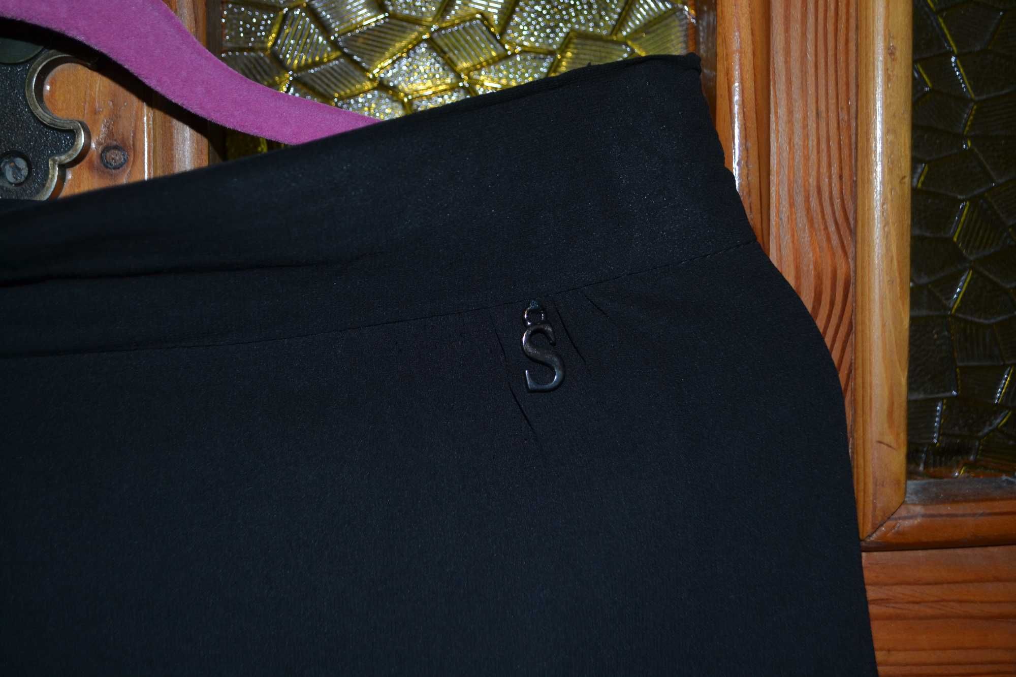 elegancka czarna spódnica Simple, rozmiar 40