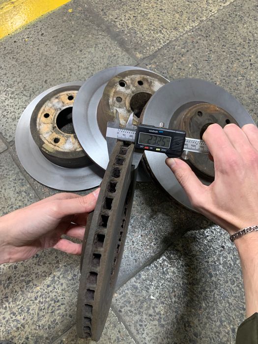 Гальмівні диски Nissan Qashqai j10 1,6