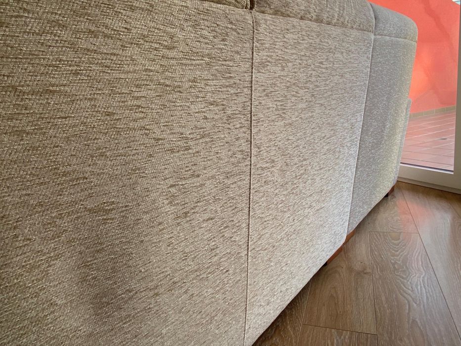 Sofa chaise long 4 lugares creme