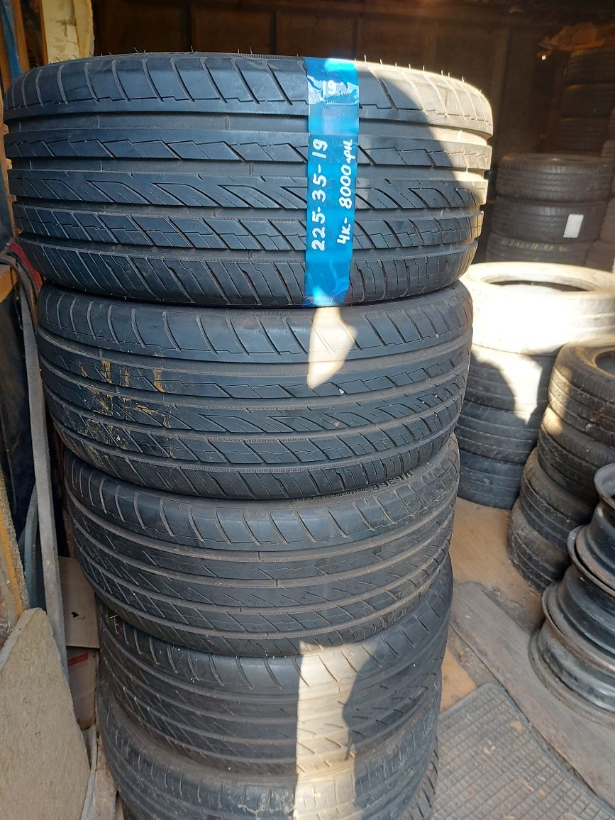 225/35 R19 88W XL  Ovation комплект літніх шин 4шт 19року.