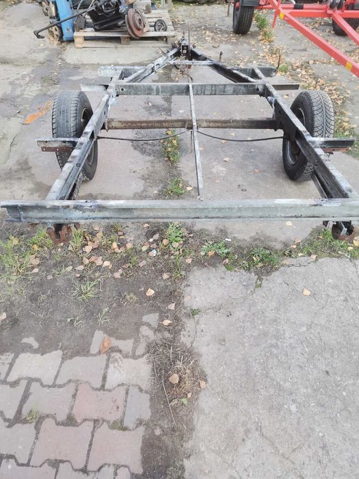 Orginalne podwozie przyczepki niewiadow z hamulcem najazdowym, 1500