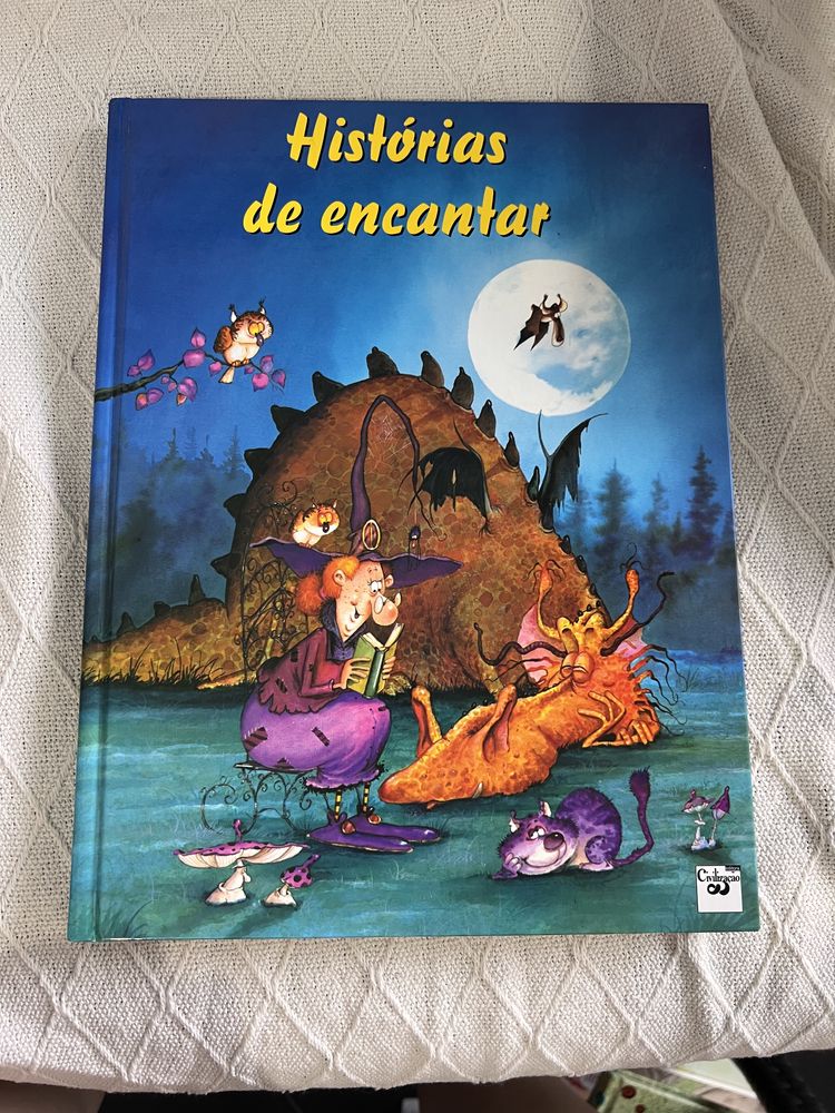 Livros infantis variados