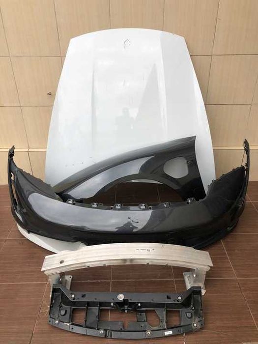 Капот оригинал Porsche Taycan 9J разборка