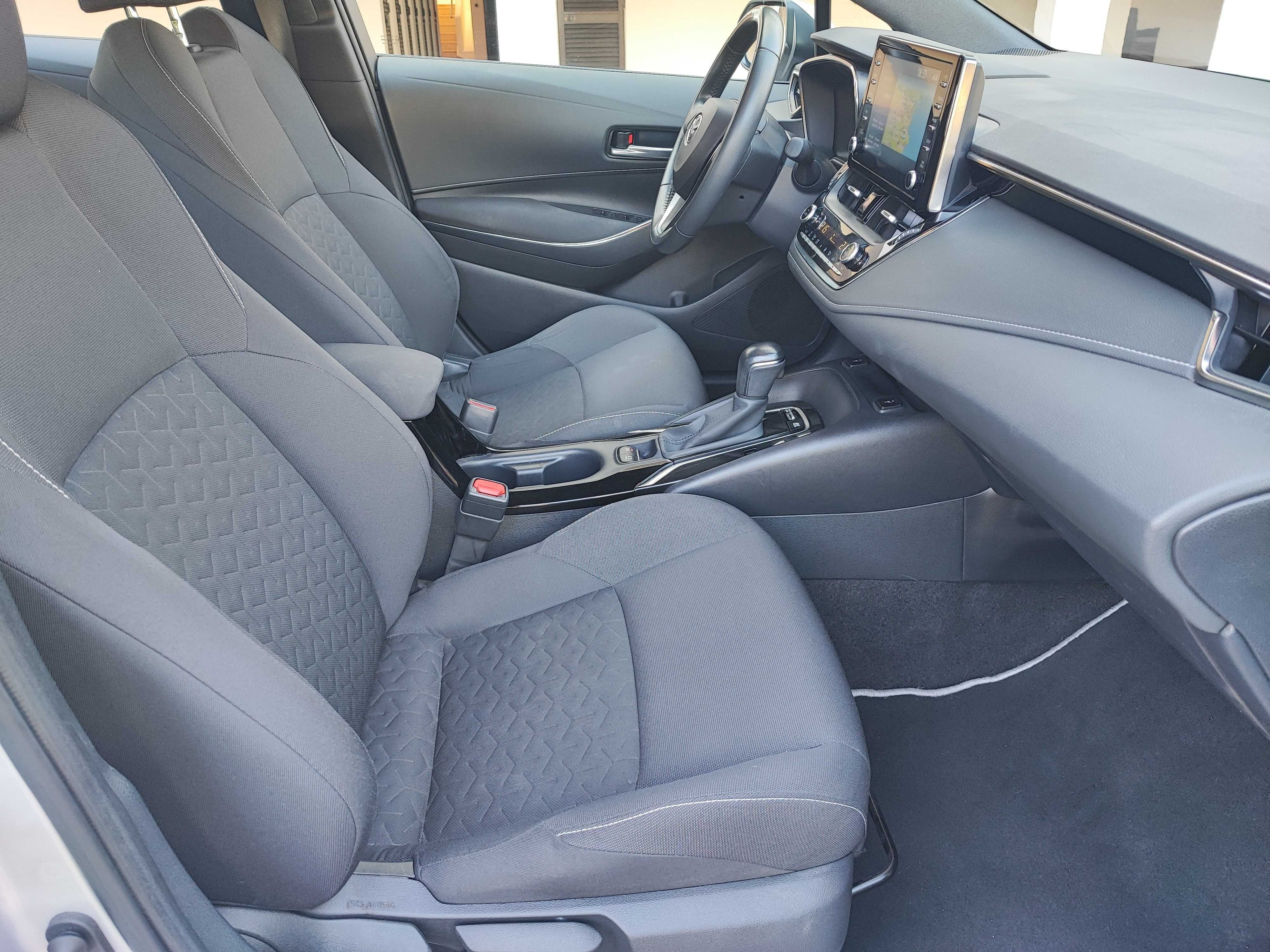 Toyota Corolla Touring Sports 1.8 Hybrid Active - 90mil kms