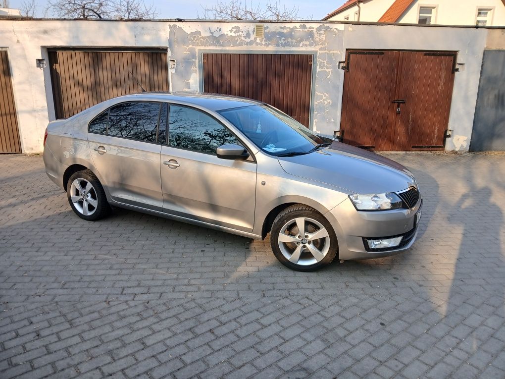 Skoda rapid 1.2 tsi  niski przebieg 117 tyś km